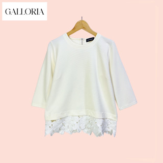 เสื้อ Galloria ผ้าโพลีสเปนเดคอย่างดี ไซด์ -  L   อก 42 ยาว 26 นิ้ว เสื้อทรงสวยน่ารักมาก ผ้าสวย ดีเทลสวย แต่งลูกไม้