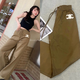 CLN NYLON PANT🤎(420฿ฟรีส่ง) กางเกงผ้าร่มnylon เอวสม๊อคยืด มีเชือกรูดด้านหน้า ดีเทลปักเย็บติดlogoแบรนด์ valen