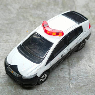 Tomica โมเดลรถเหล็กโทมิก้า  HONDA INSIGHT  POLICE CAR NO.20 S= 1/60