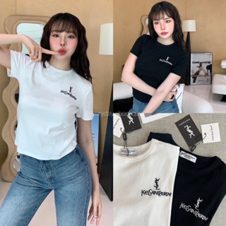 YS T- Shirt🤍🖤(320฿ฟรีส่ง) เสื้อยืดแบรนด์ดัง งานชนช็อปเลยคะ ดีเทลปักโลโก้ด้านหน้า สวยดูแพงมาก ใส่ยังไงก็สวยเป๊ะ valen