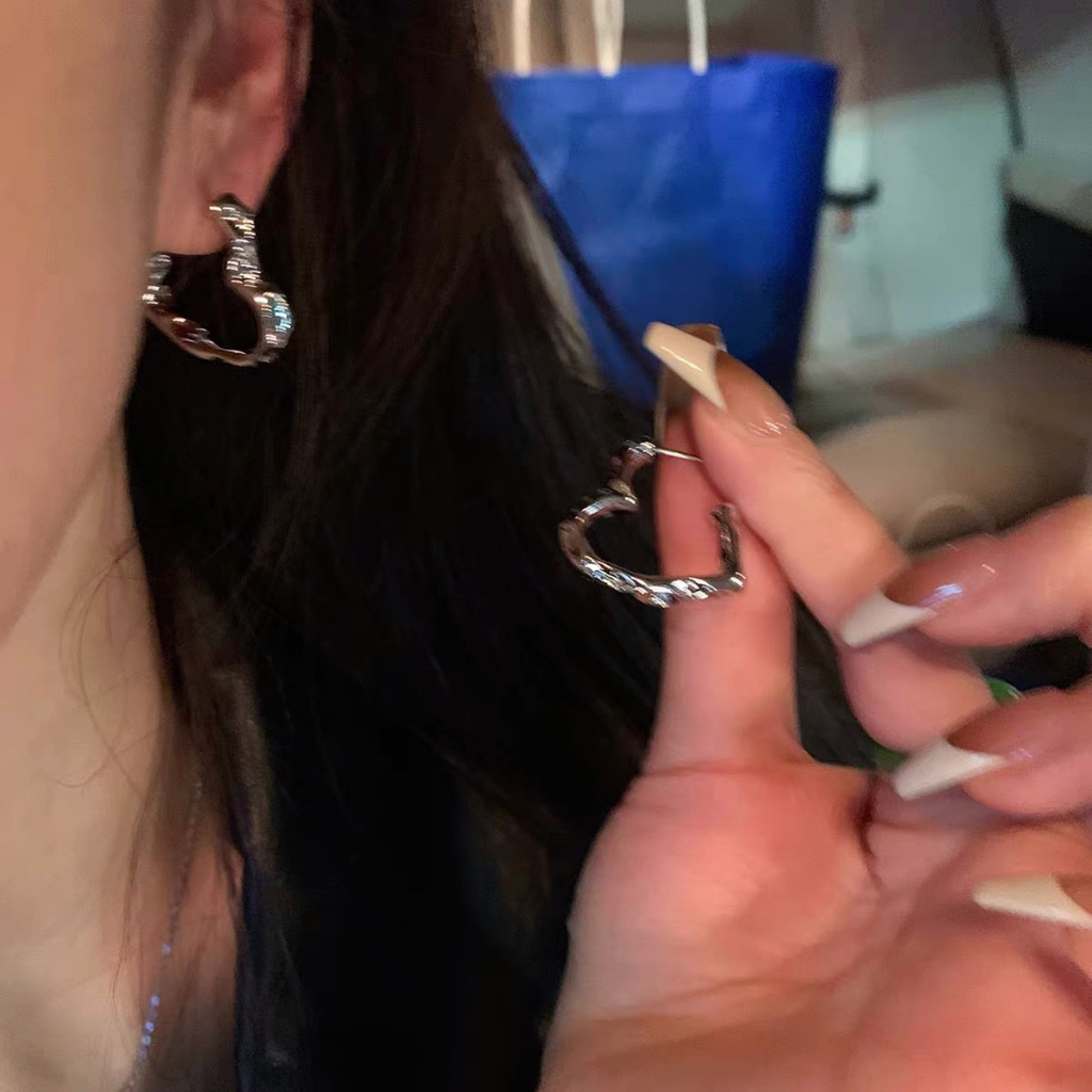 ต่างหูสไตล์เกาหลีใหม่ Love Earring คนดังทางอินเทอร์เน็ตที่สะดุดตาต่างหูอเนกประสงค์