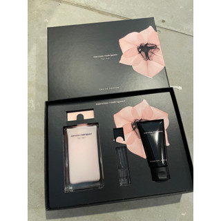 Narciso Rodriguez for Her EDP Set 3in1 น้ำหอม 100ml+10ml Lotion 50ml