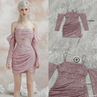 Pink glitter dress  เดรสสั้นสายเดี่ยวสีชมพู ต่อแขนยาว ผ้ากลิตเตอร์สีชมพู เดรสแซ่บๆสไตล์สาวบาร์บี้ ป้ายBT studio