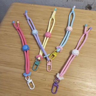 flower hand strap🌻สายห้อยมือถือ สายคล้องกระเป๋าดอกไม้น่ารักๆ