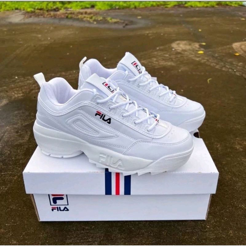รองเท้าผ้าใบ FILA สีขาว ส้นตึกใส่สบาย ฟิล่าสีดำ