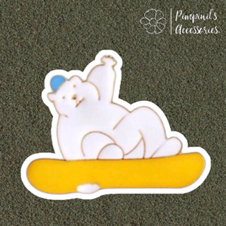 ʕ •ᴥ•ʔ ✿ พร้อมส่ง : เข็มกลัดลายหมีขาวเล่นสเกตบอร์ดสีเหลือง | White Bear Plays Yellow Skateboard Enamel Brooch Pin.