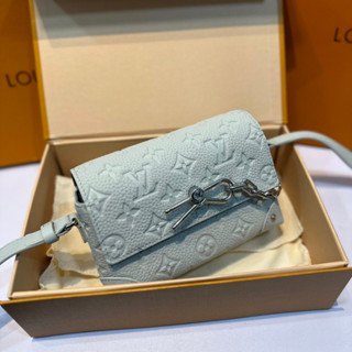 LOUIS VUITTON SOFT TRUNK BAG  collection  Limitet bag      งานสวยมากทำจากหนังเเท้100%+