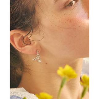 Julys - fairytale earrings