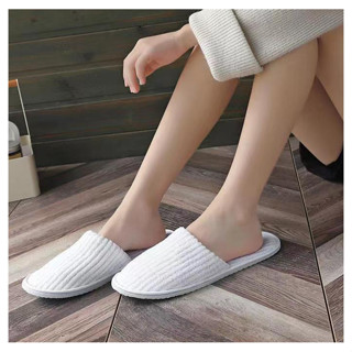 Cloud dreams  รองเท้าใส่ในบ้าน รองเท้าโรงแรม สลิปเปอร์ กันลื่น (size:40-42) slipper