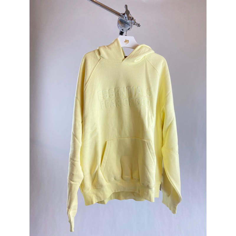 [ของแท้] FOG Essentials Hoodie Canary