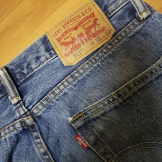 กางเกงยีนส์ลีวายแท้ LEVIS  511 ขนาดเอว 32 33