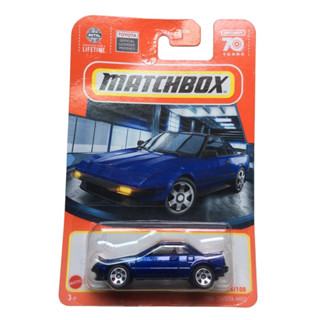 matchbox toyota  mr2 แบบเปิดไฟหน้า