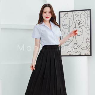 เสื้อนักศึกษาหลังว่าง แขนกระบอก สีโอโม่ เสื้อนิสิตหญิง ทรงเข้ารูป มีรังดุม