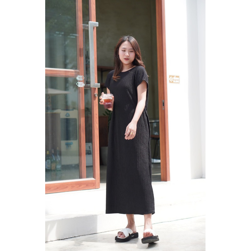 ชุดเดรสยาวสาวอวบคอกลมแขนล้ำ ลําลอง สไตล์เกาหลี สําหรับผู้หญิงสาวอวบ#ชุดเดรสสีดำ #ชุดสีดำ