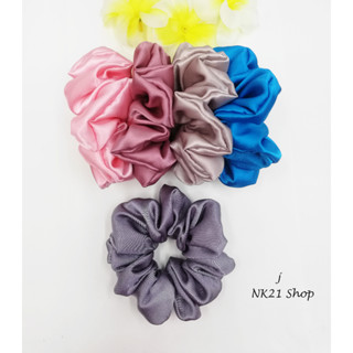 NK21 โดนัทรัดผม หนังยางรัดผม ผ้าซาติน  Satin Scrunchies, Hair accessories, Scrunchy