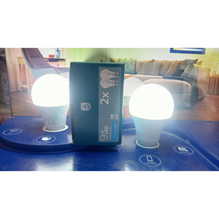 Philips หลอดไฟฟิลลิป BULB LED 9W แสงขาว รุ่น Essential แสงขาว 9วัตต์  DAYLIGHT (แพ็คคู่ 2 หลอด)