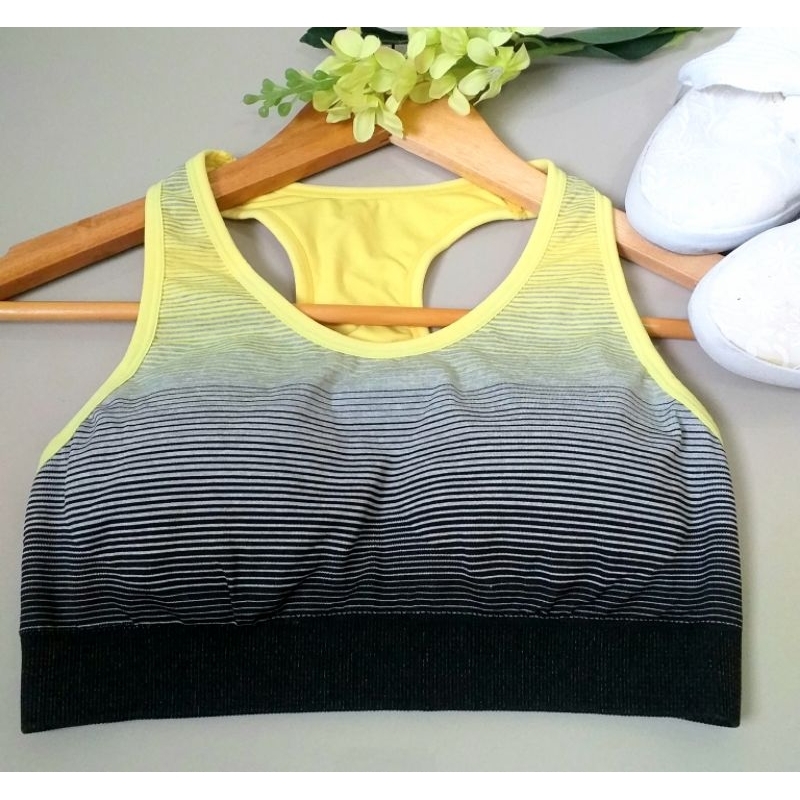 Sport bar size xs เสื้อออกกำลังกายผู้หญิง ผ้ายืดหยุ่นมาก