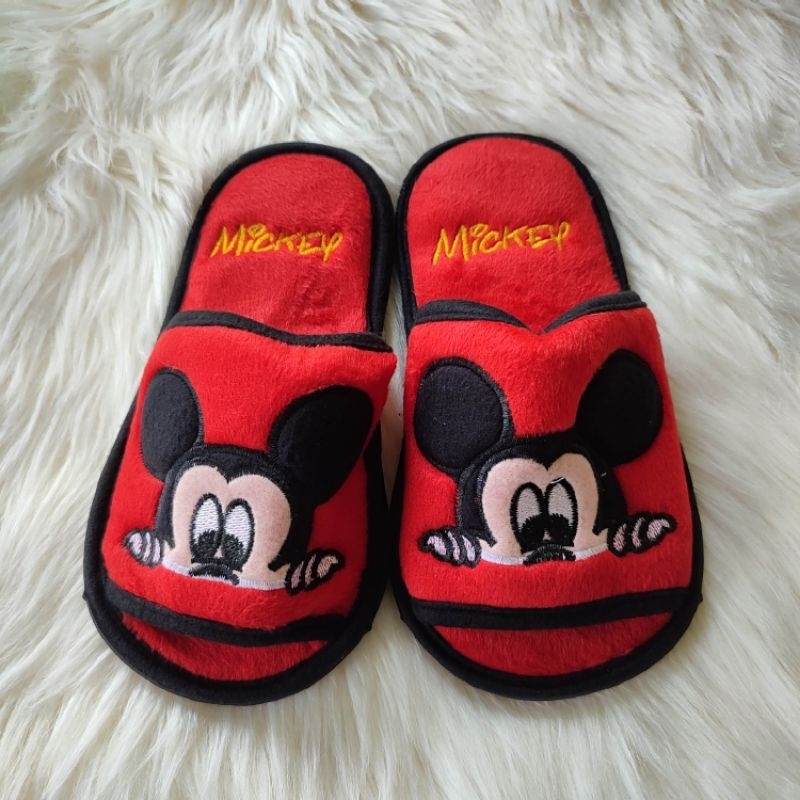 สินค้าพร้อมส่ง‼️รองเท้าเด็ก รองเท้าใส่ในบ้านสำหรับเด็ก slippers พื้นบาง ลายมิคกี้ มินนี่ เท้าไม่เกินเบอร์33 - รูปที่ 2
