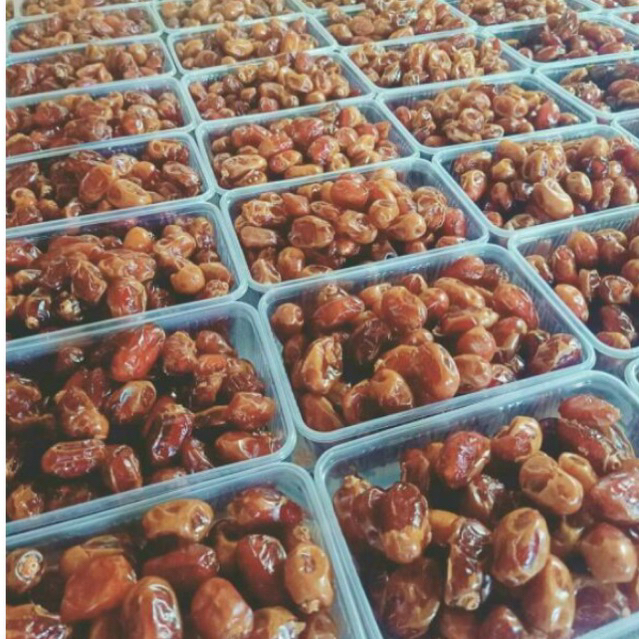 อินทผาลัมคาลาส เนื้อนิ่ม เหนียวหนึบ หวานฉ่ำ หอมละมุน กล่องละ 500 กรัม - รูปที่ 2