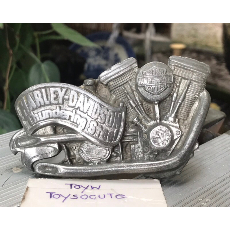 มือสอง หัวเข็มขัดแท้ Harley Davidson Thundering Steel Buckle H412 วัสดุเป็นดีบุก ผลิตปี 1991  รหัส H