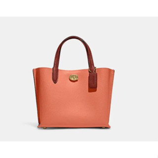 แท้!! กระเป๋าสะพาย Coach Willow Tote 24 Colorblock สีชมพู coral C8561 ใหม่