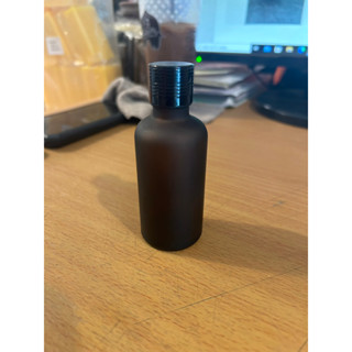 ขวดแก้วสีชาอโรม่า ปริมาณ 50ml. รหัสสินค้า : 006242