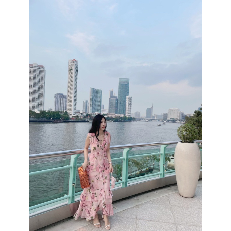 Valley girls ชุดเดรสสีชมพู หวานมากกกก