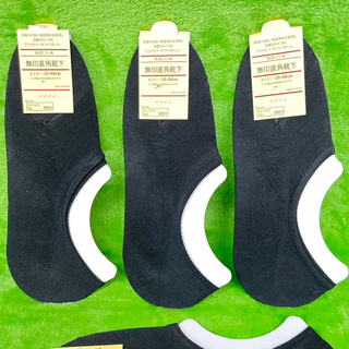 ถุงเท้าข้อเว้า Muji มีซิลิโคนกันหลุดMans 25-28cm สีดำ(3คู่39฿)