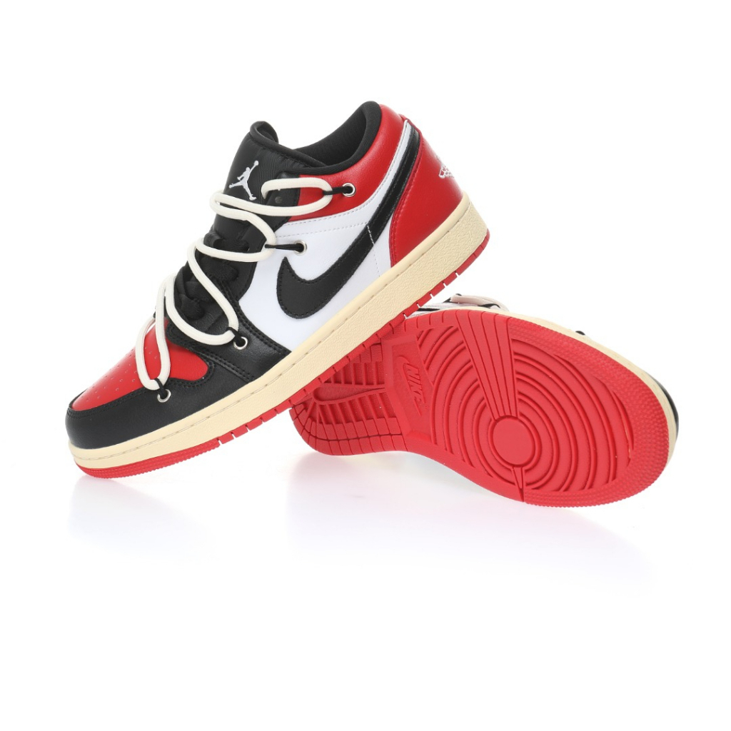 Nike Air Jordan 1 Low Black Toe AJ1 รองเท้ากีฬา