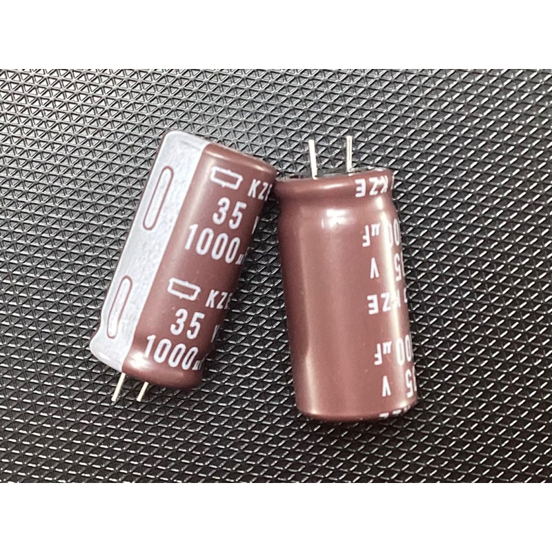 1ชิ้น 1000uF35V 12.5*25 1000uf Japan Black King Kong Capacitor 35V1000uF KZE High Frequency Short Fe