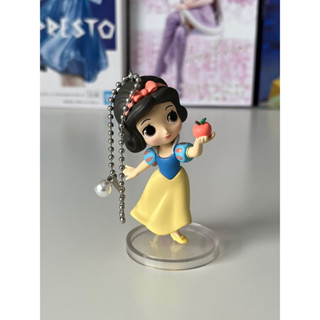 พร้อมส่ง - (ตัวที่ 2/3) งานมินิโซ พวงกุญแจฟิกเกอร์มือ 2 Disney princess Snow white เจ้าหญิงสโนว์ไวท์ ดิสนีย์