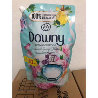 Downy ดาวน์นี่ น้ำยาปรับผ่านุ่มสูตรเข้มข้น กลิ่นหอมแดดและสวนดอกไม้ 1.1 ลิตร