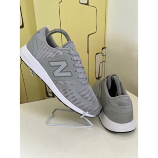 New Balance  รองเท้าผู้ชาย  size 41