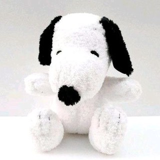 ตุ๊กตาสนู้ปปี้ SNOOPY นั่ง/ ใส่เสื้อ(ของใหม่)