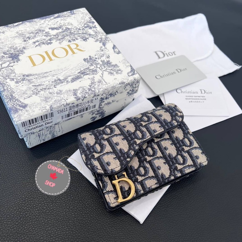 💙💙กระเป๋าสตางค์ใบสั้น สินค้าพรีเมี่ยมแท้จากชุดน้ำหอม Dior