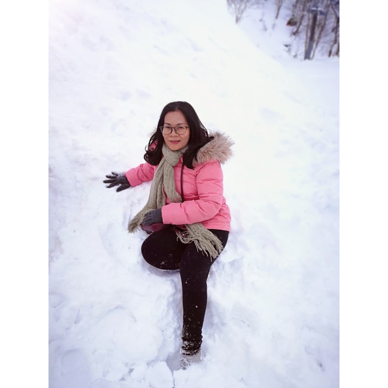 BOSSINIเสื้อขนเป็ดเสื้อกันหนาวผู้หญิง