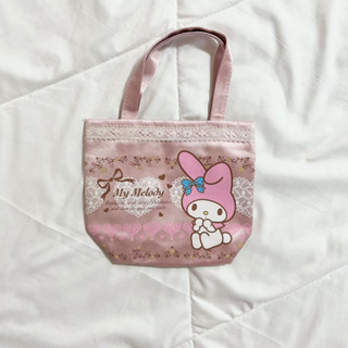 sanrio my melody กระเป๋าสีชมพูอ่อน แต่งลูกไม้ coquette