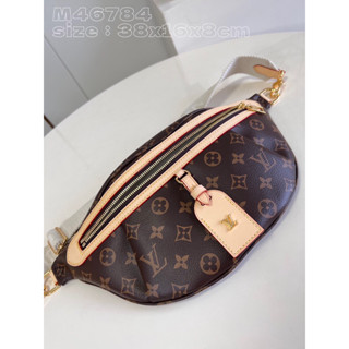 พรี​ ราคา6800 Lv Louis Vuitton High Rise M46784 กระเป๋าคาดอก size：38x16x8cm