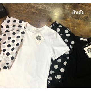 เสื้อระบายแขนลายจุดใหญ่ป้าย Pina store