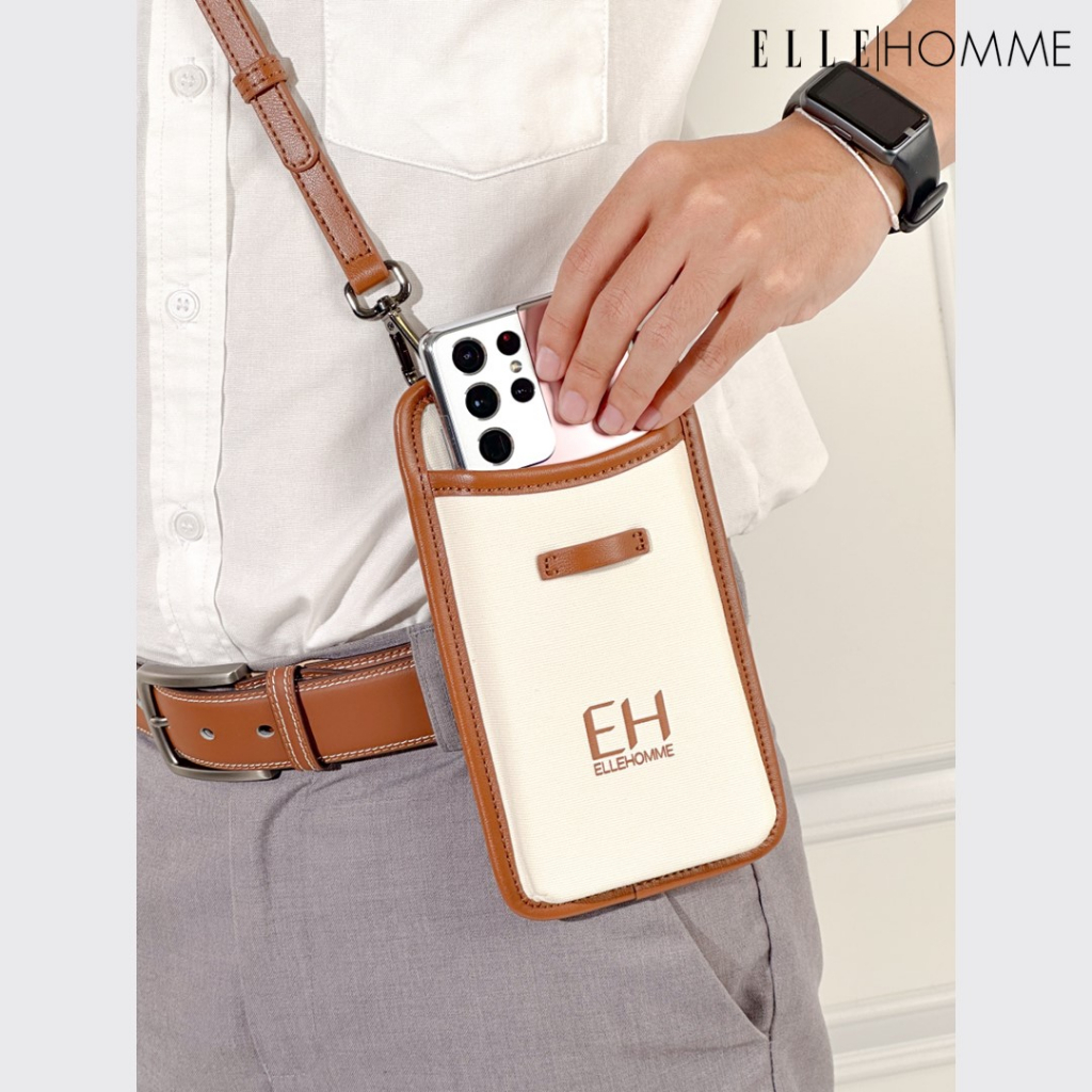 ELLE HOMME I กระเป๋าใส่โทรศัพท์ผ้าแคนวาส สไตล์ Casual สะพายข้าง/คล้องลำตัว สีน้ำตาล I W8H006