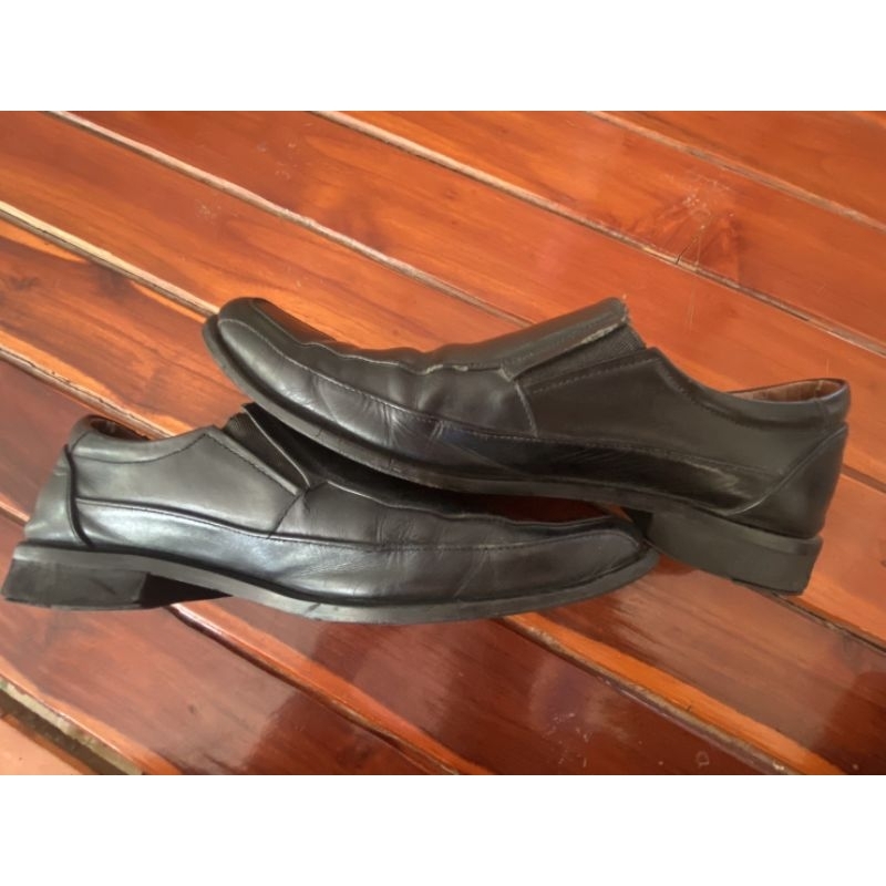 รองเท้าคัทชูหนังManwoodของแท้ไซส์47มือสองหนังสีดำไม่มีเชือกเบอร์12