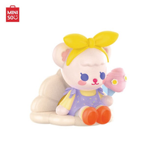 พร้อมส่ง MINISO กล่องสุ่มโมเดล Wonteddy Flora Outing Series Figure Model