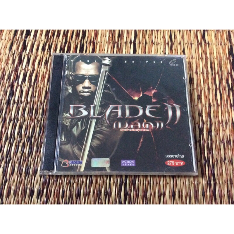VCD ภาพยนตร์ BLADE II เบลด 2 นักล่าพันธุ์อมตะ (พากษ์ไทย)