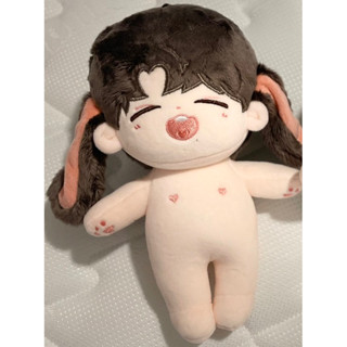 ตุ๊กตาเซียวจ้านกระต่ายหูยาว 20 cm (พร้อมส่ง)