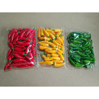 พริกขี้หนูปลอม พริกปลอม แพคละ 20 เม็ด พริกปลอมสําหรับตกแต่งร้านค้า พร๊อพถ่ายรูป