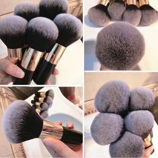 Violete.Makeupbrush ถูกที่สุด พร้อมส่ง น้องพุดดิ้ง แปรงปัดแป้ง ขนนุ่ม แน่น ปัดแป้งกระจุย หน้าเนียนผุดผ่อง แป้งฝุ่น