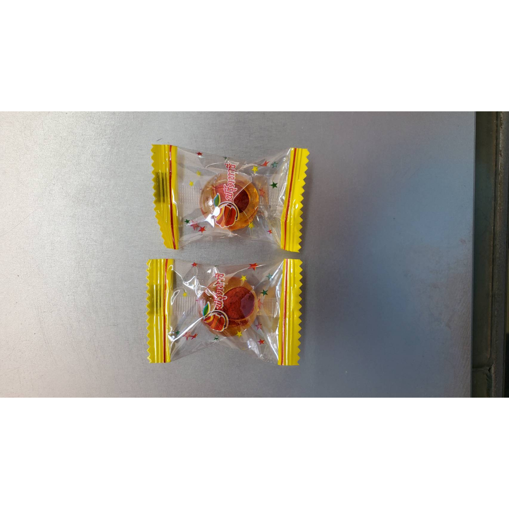 ลูกอมรสบ๊วย Fruitasy ขนาด 50 เม็ด/ถุง