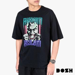 DOSH OVERSIZED SHORT SLEEVE T-SHIRTS JOKER เสื้อยืดโอเวอร์ไซส์ DBMT5305-BL