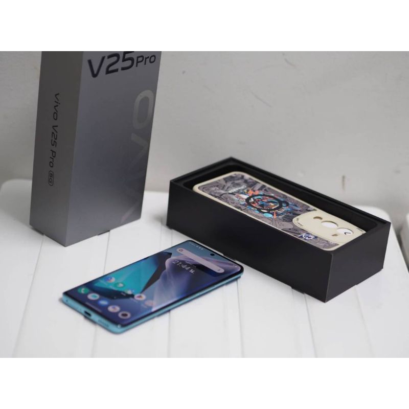 Vivo V25 Pro 5g 12-256gประกัน 0 ถึง 16-11-2023