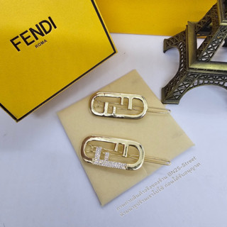 OLock Hair Clip - Gold-coloured hair clip | Fendi กิ๊บหนีบผม อะไหล่ทอง เฟนดิ มี 2 รุ่น แบบเพชร และ ไม่มีเพชร งานสวย